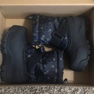 Toddler winter boots